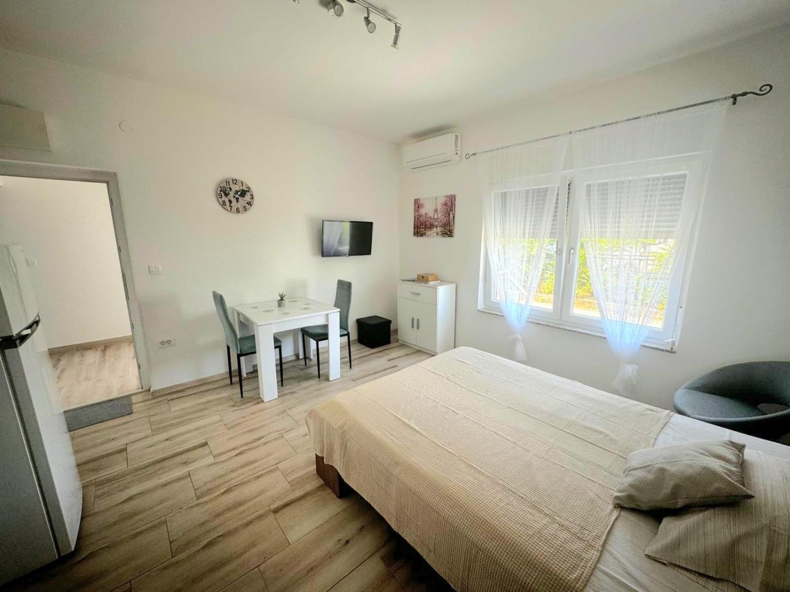 Appartamento Maria Gloria Zara Esterno foto
